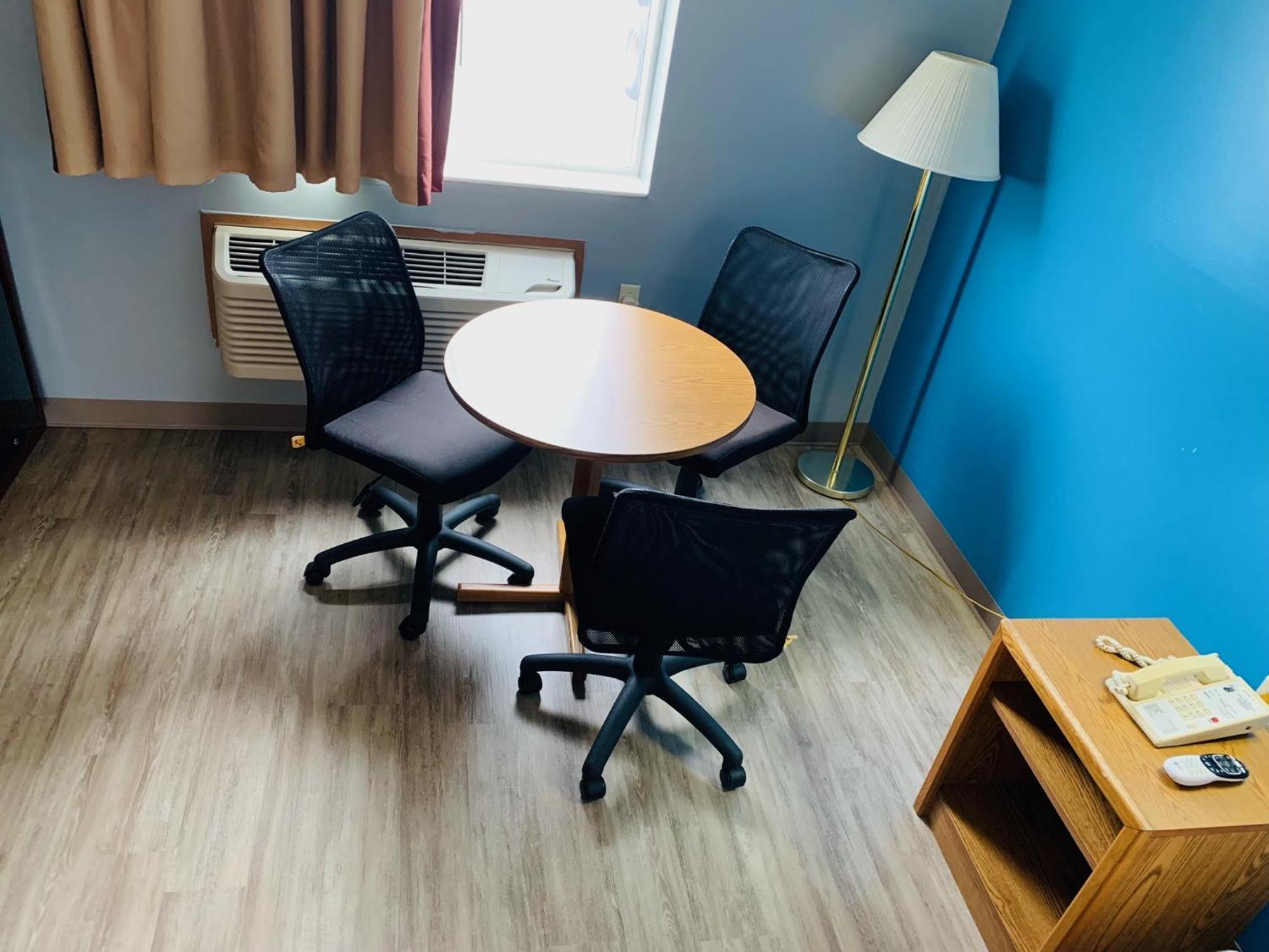 Super Star Inn & Suite Lincoln Crete Bagian luar foto