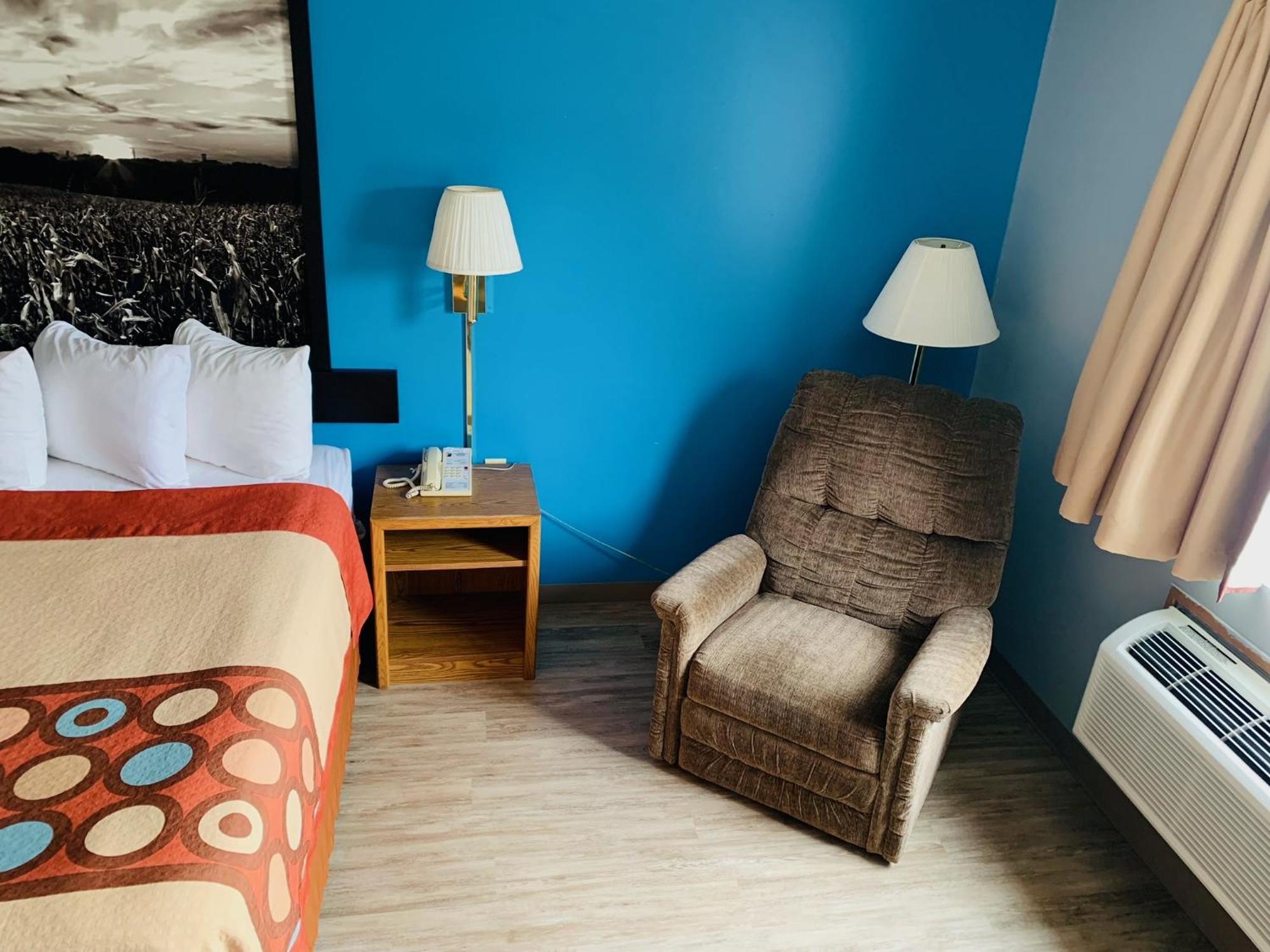Super Star Inn & Suite Lincoln Crete Bagian luar foto